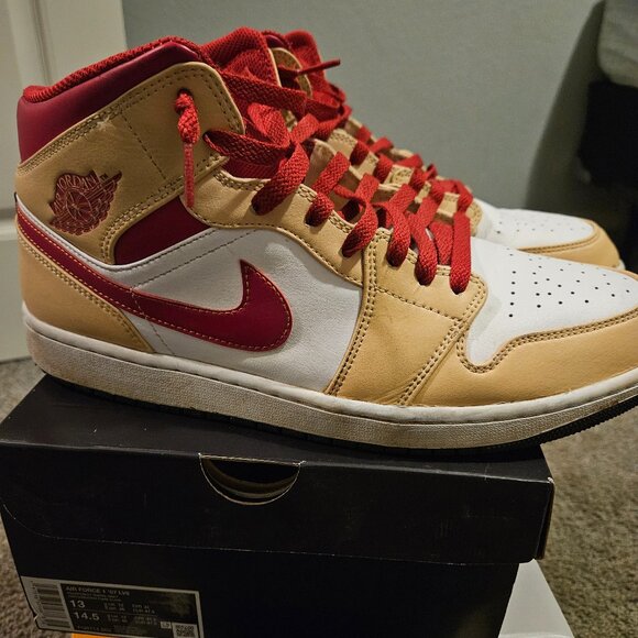 Air Jordan 1 Mid Light Curry Cardinal Red